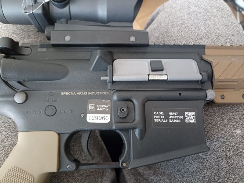 Adam, Chrząstawa Wielka Adam, Chrząstawa Wielka