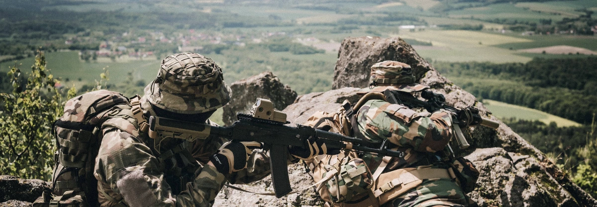 Outdoor – definicja, znaczenie i zastosowanie terminu