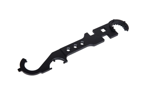 Multifunkční ocelový ový klíč