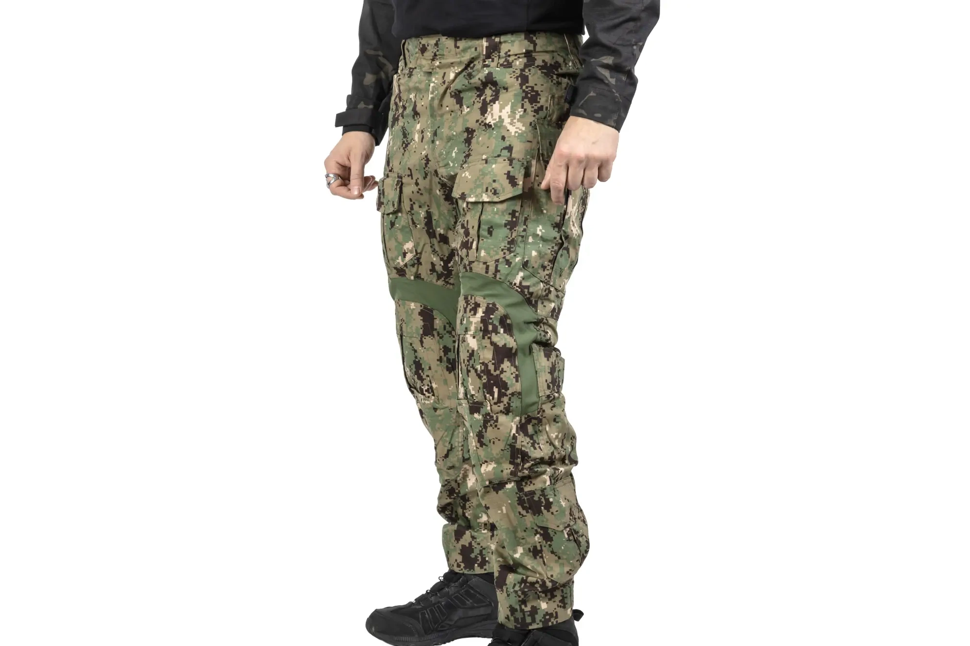 T.B.O.S REWORKED MILITARY PANTS アーカイブ