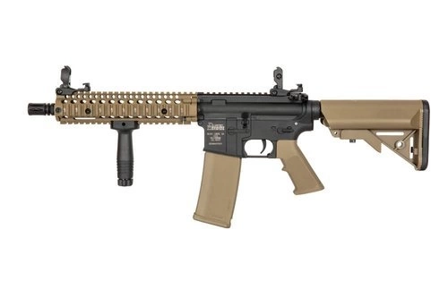 Replika karabinka Daniel Defense® MK18 SA-C19 CORE™ X-ASR™ - Half-Tan