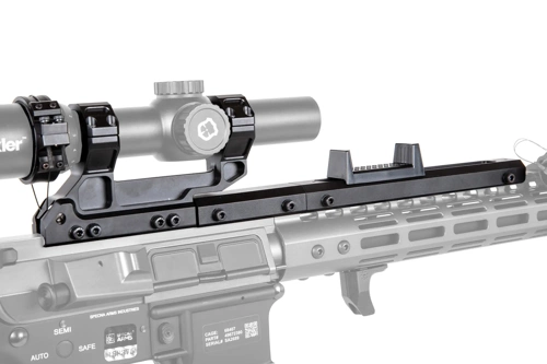 Montaż lunet 30 mm Specna Arms z szybką zmianą powiększenia